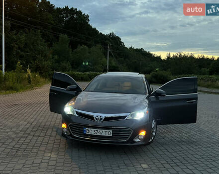Серый Тойота Авалон, объемом двигателя 2.49 л и пробегом 230 тыс. км за 17300 $, фото 23 на Automoto.ua