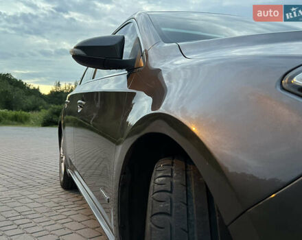 Серый Тойота Авалон, объемом двигателя 2.49 л и пробегом 230 тыс. км за 17300 $, фото 7 на Automoto.ua