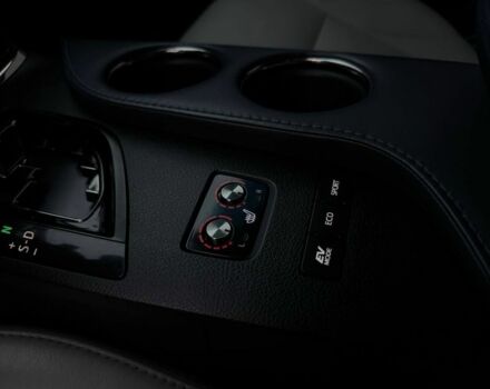 Серый Тойота Авалон, объемом двигателя 2.5 л и пробегом 246 тыс. км за 14899 $, фото 12 на Automoto.ua