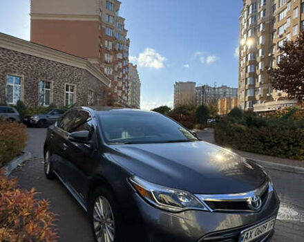 Серый Тойота Авалон, объемом двигателя 2.49 л и пробегом 279 тыс. км за 14500 $, фото 11 на Automoto.ua