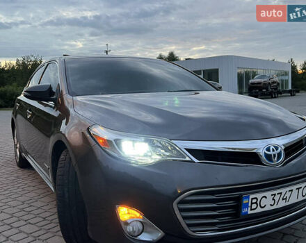 Серый Тойота Авалон, объемом двигателя 2.49 л и пробегом 230 тыс. км за 17300 $, фото 4 на Automoto.ua