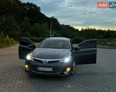 Серый Тойота Авалон, объемом двигателя 2.49 л и пробегом 230 тыс. км за 17300 $, фото 24 на Automoto.ua