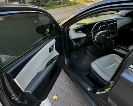 Серый Тойота Авалон, объемом двигателя 2.49 л и пробегом 279 тыс. км за 14500 $, фото 19 на Automoto.ua