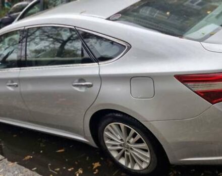 Серый Тойота Авалон, объемом двигателя 2.49 л и пробегом 164 тыс. км за 13500 $, фото 2 на Automoto.ua