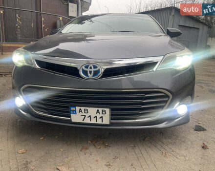 Серый Тойота Авалон, объемом двигателя 2.5 л и пробегом 185 тыс. км за 13999 $, фото 2 на Automoto.ua