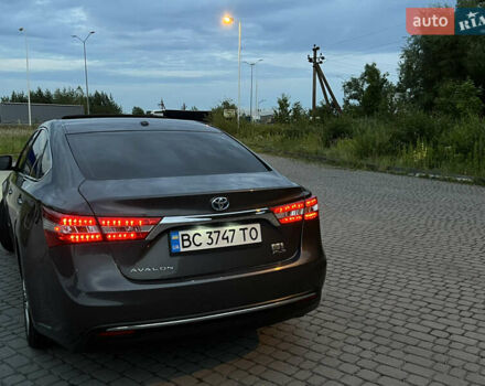 Серый Тойота Авалон, объемом двигателя 2.49 л и пробегом 230 тыс. км за 17300 $, фото 10 на Automoto.ua