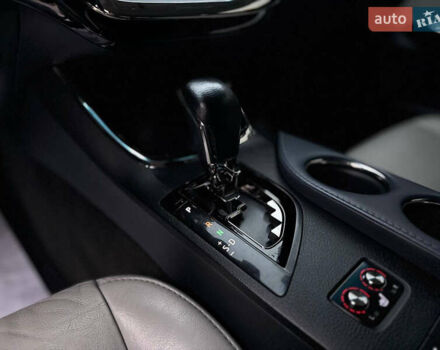 Серый Тойота Авалон, объемом двигателя 2.49 л и пробегом 247 тыс. км за 14999 $, фото 14 на Automoto.ua