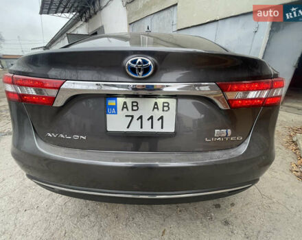 Серый Тойота Авалон, объемом двигателя 2.5 л и пробегом 185 тыс. км за 13999 $, фото 3 на Automoto.ua