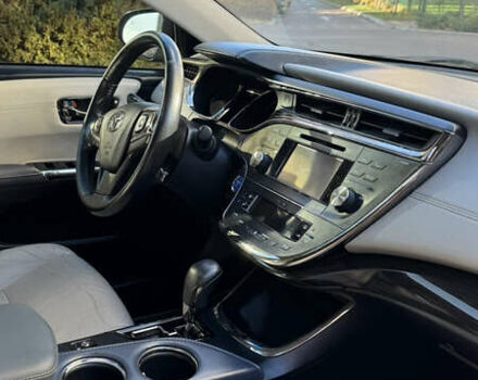 Серый Тойота Авалон, объемом двигателя 2.49 л и пробегом 279 тыс. км за 14500 $, фото 28 на Automoto.ua