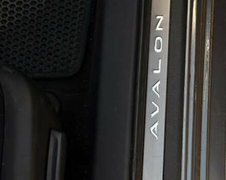 Серый Тойота Авалон, объемом двигателя 2.49 л и пробегом 290 тыс. км за 12800 $, фото 22 на Automoto.ua