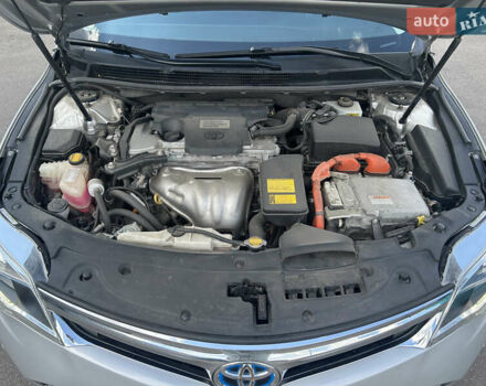 Серый Тойота Авалон, объемом двигателя 2.5 л и пробегом 186 тыс. км за 17200 $, фото 15 на Automoto.ua