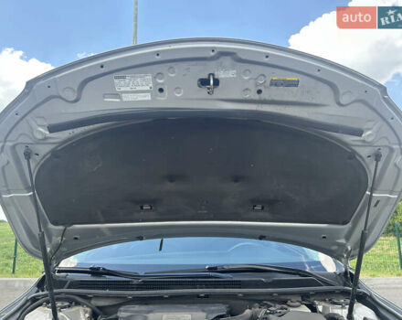 Серый Тойота Авалон, объемом двигателя 2.5 л и пробегом 186 тыс. км за 17200 $, фото 14 на Automoto.ua