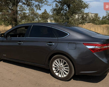 Серый Тойота Авалон, объемом двигателя 2.49 л и пробегом 290 тыс. км за 12800 $, фото 7 на Automoto.ua