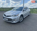 Серый Тойота Авалон, объемом двигателя 2.5 л и пробегом 186 тыс. км за 17200 $, фото 1 на Automoto.ua
