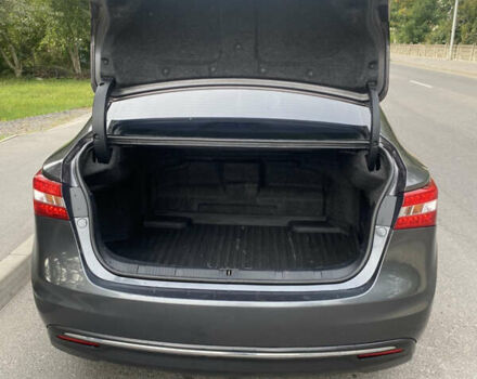 Серый Тойота Авалон, объемом двигателя 2.49 л и пробегом 362 тыс. км за 12200 $, фото 7 на Automoto.ua