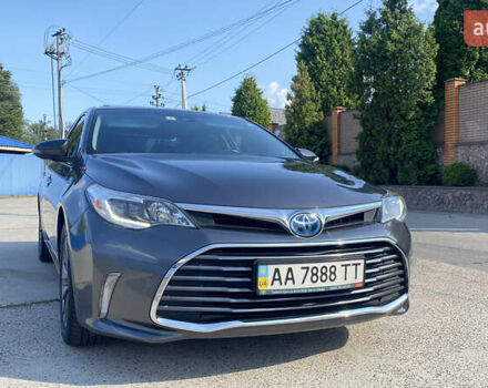Серый Тойота Авалон, объемом двигателя 2.49 л и пробегом 144 тыс. км за 20800 $, фото 1 на Automoto.ua