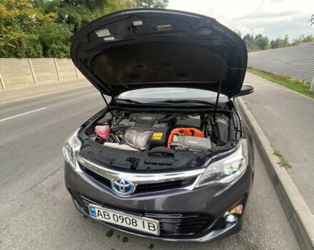 Серый Тойота Авалон, объемом двигателя 2.49 л и пробегом 362 тыс. км за 12200 $, фото 6 на Automoto.ua