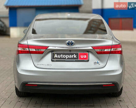 Сірий Тойота Авалон, об'ємом двигуна 2.5 л та пробігом 247 тис. км за 15990 $, фото 5 на Automoto.ua