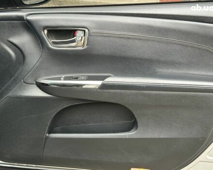 Сірий Тойота Авалон, об'ємом двигуна 2.5 л та пробігом 247 тис. км за 15990 $, фото 24 на Automoto.ua