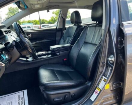 Серый Тойота Авалон, объемом двигателя 0 л и пробегом 97 тыс. км за 12600 $, фото 8 на Automoto.ua