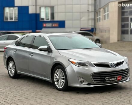 Сірий Тойота Авалон, об'ємом двигуна 2.5 л та пробігом 247 тис. км за 15990 $, фото 2 на Automoto.ua