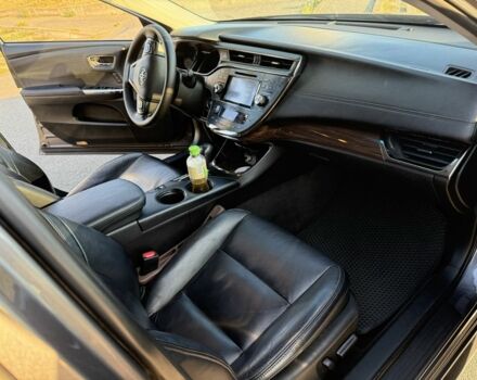 Серый Тойота Авалон, объемом двигателя 3.5 л и пробегом 310 тыс. км за 12499 $, фото 5 на Automoto.ua