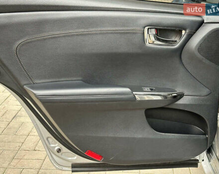 Сірий Тойота Авалон, об'ємом двигуна 2.5 л та пробігом 247 тис. км за 15990 $, фото 18 на Automoto.ua