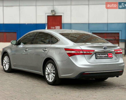 Сірий Тойота Авалон, об'ємом двигуна 2.5 л та пробігом 247 тис. км за 15990 $, фото 6 на Automoto.ua