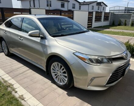 Серый Тойота Авалон, объемом двигателя 2.5 л и пробегом 206 тыс. км за 17000 $, фото 2 на Automoto.ua