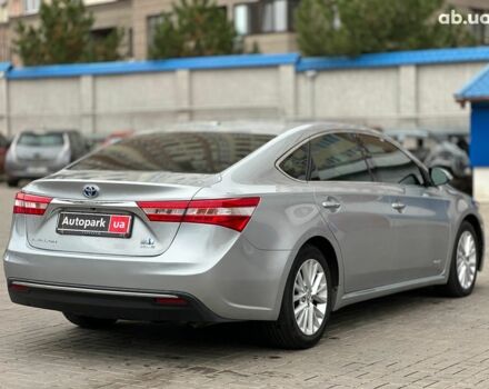 Сірий Тойота Авалон, об'ємом двигуна 2.5 л та пробігом 247 тис. км за 15990 $, фото 3 на Automoto.ua