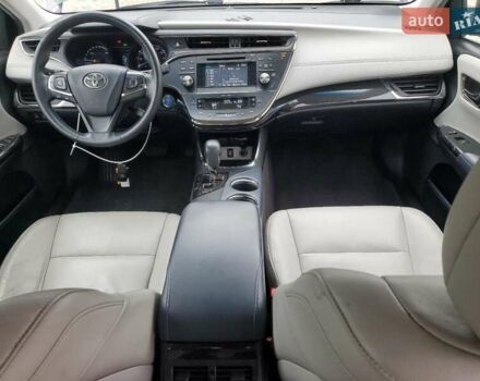 Серый Тойота Авалон, объемом двигателя 2.5 л и пробегом 154 тыс. км за 3000 $, фото 7 на Automoto.ua