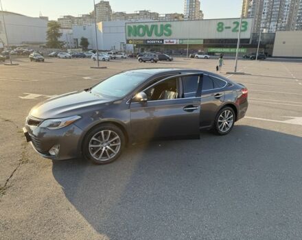 Серый Тойота Авалон, объемом двигателя 3.5 л и пробегом 310 тыс. км за 12499 $, фото 1 на Automoto.ua