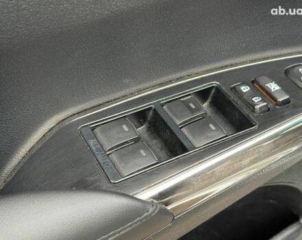 Сірий Тойота Авалон, об'ємом двигуна 2.5 л та пробігом 247 тис. км за 15990 $, фото 11 на Automoto.ua