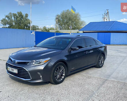 Серый Тойота Авалон, объемом двигателя 2.5 л и пробегом 140 тыс. км за 20900 $, фото 5 на Automoto.ua