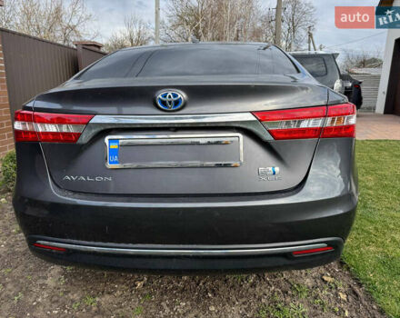 Сірий Тойота Авалон, об'ємом двигуна 2.5 л та пробігом 231 тис. км за 18500 $, фото 2 на Automoto.ua