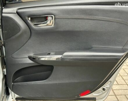 Сірий Тойота Авалон, об'ємом двигуна 2.5 л та пробігом 247 тис. км за 15990 $, фото 19 на Automoto.ua