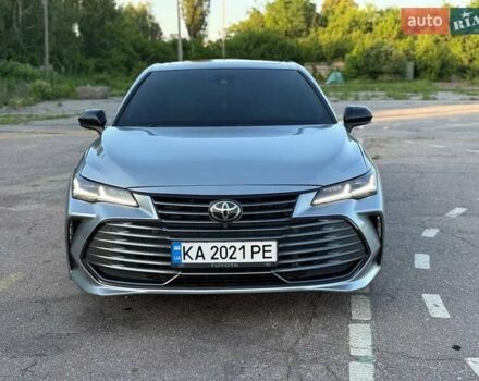 Серый Тойота Авалон, объемом двигателя 3.46 л и пробегом 50 тыс. км за 31800 $, фото 2 на Automoto.ua