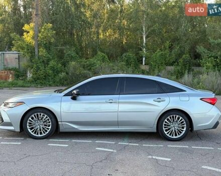 Серый Тойота Авалон, объемом двигателя 3.46 л и пробегом 50 тыс. км за 31800 $, фото 7 на Automoto.ua