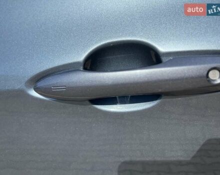 Сірий Тойота Авалон, об'ємом двигуна 2.49 л та пробігом 75 тис. км за 31000 $, фото 13 на Automoto.ua