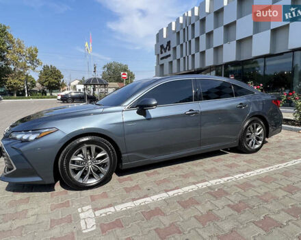 Сірий Тойота Авалон, об'ємом двигуна 2.49 л та пробігом 75 тис. км за 31000 $, фото 2 на Automoto.ua