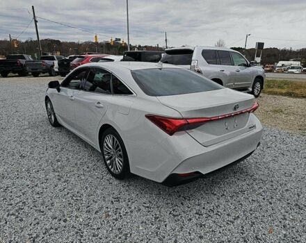 Серый Тойота Авалон, объемом двигателя 0 л и пробегом 20 тыс. км за 30500 $, фото 1 на Automoto.ua