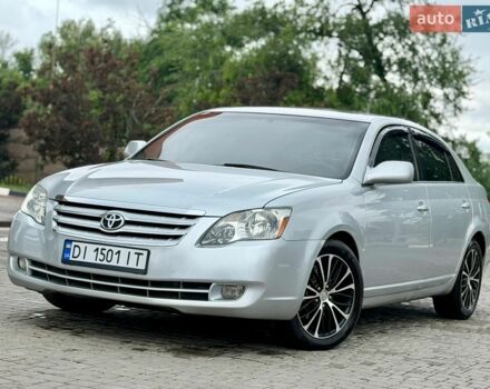 Серый Тойота Авалон, объемом двигателя 3.5 л и пробегом 264 тыс. км за 8500 $, фото 1 на Automoto.ua