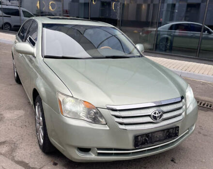 Серый Тойота Авалон, объемом двигателя 3.5 л и пробегом 300 тыс. км за 5500 $, фото 1 на Automoto.ua