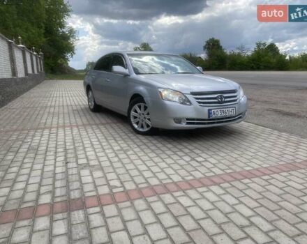 Серый Тойота Авалон, объемом двигателя 3.5 л и пробегом 239 тыс. км за 9500 $, фото 1 на Automoto.ua