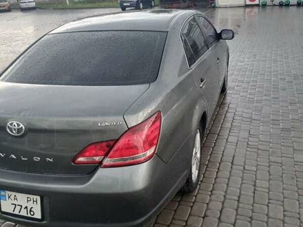 Тойота Авалон 2006 у Києві на Automoto.ua Сірий Тойота Авалон, об'ємом двигуна 3.5 л та пробігом 335 тис. км за 7600 $, фото 1 на Automoto.ua