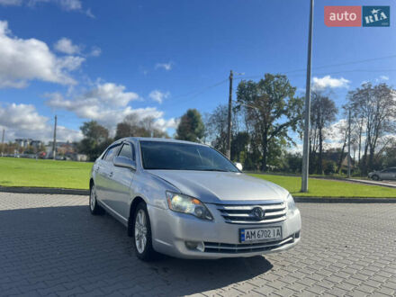 Тойота Авалон 2006 у Житомирі на Automoto.ua Сірий Тойота Авалон, об'ємом двигуна 3.5 л та пробігом 240 тис. км за 8500 $, фото 1 на Automoto.ua