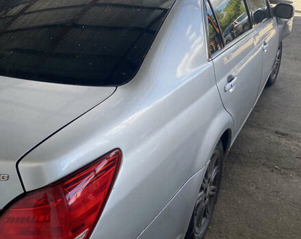 Серый Тойота Авалон, объемом двигателя 3.5 л и пробегом 250 тыс. км за 2400 $, фото 1 на Automoto.ua