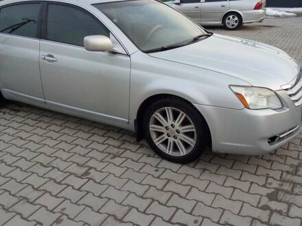 Тойота Авалон 2007 в Хотине на Automoto.ua Серый Тойота Авалон, объемом двигателя 3.5 л и пробегом 313 тыс. км за 7777 $, фото 1 на Automoto.ua