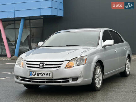 Тойота Авалон 2007 у Києві на Automoto.ua Сірий Тойота Авалон, об'ємом двигуна 3.5 л та пробігом 306 тис. км за 6400 $, фото 1 на Automoto.ua