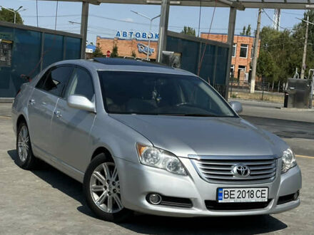 Тойота Авалон 2008 в Николаеве на Automoto.ua Серый Тойота Авалон, объемом двигателя 3.5 л и пробегом 260 тыс. км за 7000 $, фото 1 на Automoto.ua